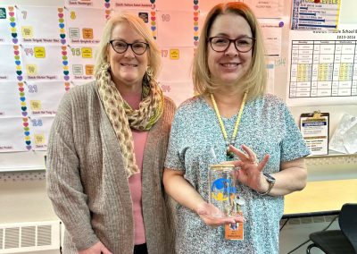 Kim Wynn and Superintendent Dr Mika